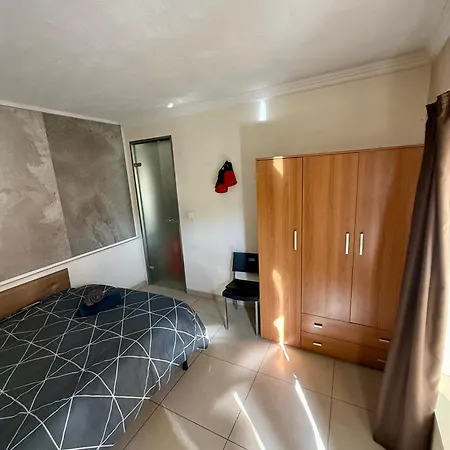 Apartmán Maltese Spacious Flat *