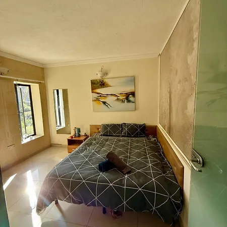 Apartmán Maltese Spacious Flat *